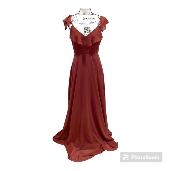 Jenny Yoo Dresses & Skirts - Beautiful Anthropologie Jenny Yoo mauve ruffle cold shoulder maxi dress